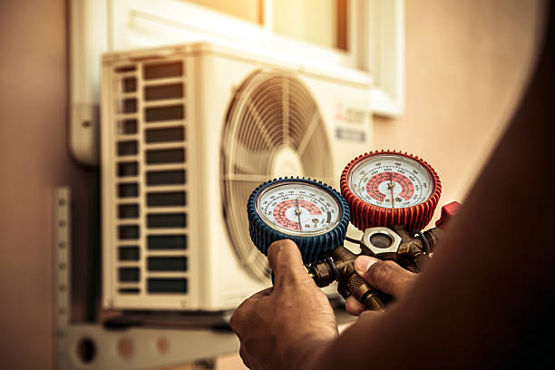 Professional Ac Installation technician working in Hillman, MN